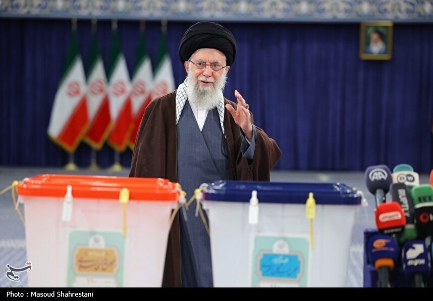Polls open in Iran's parliamentary, Assembly of Experts elections, Leader casts his vote