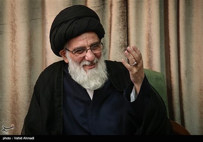 ویژگیهای مرحوم آیتالله شاهرودی به روایت دکتر کدخدایی ویژگیهای مرحوم آیتالله شاهرودی به روایت دکتر کدخدایی