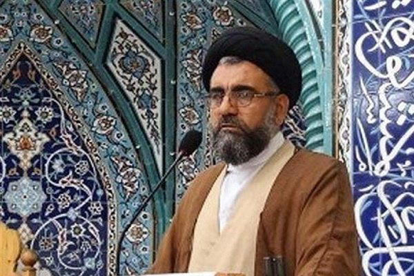 حمایت قاطع امامان جمعه کشور از جایگاه رفیع شورای نگهبان/ مسئولان مراقب باشند مردم را دلسرد نکنند