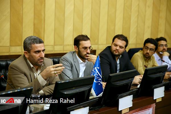 بازدید شرکت کنندگان در دوره مدرسه حقوق اساسی از مجلس شورای اسلامی