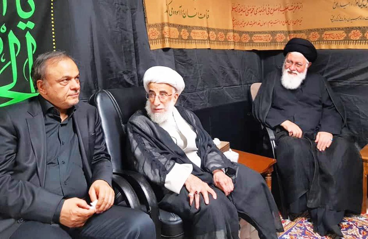 عزاداری سرور و سالار شهیدان در دفتر امام جمعه مشهد برگزار شد
