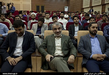 حضور دکتر کدخدایی در جمع دانشجویان اولین دوره مدرسه‌ی حقوق اساسی