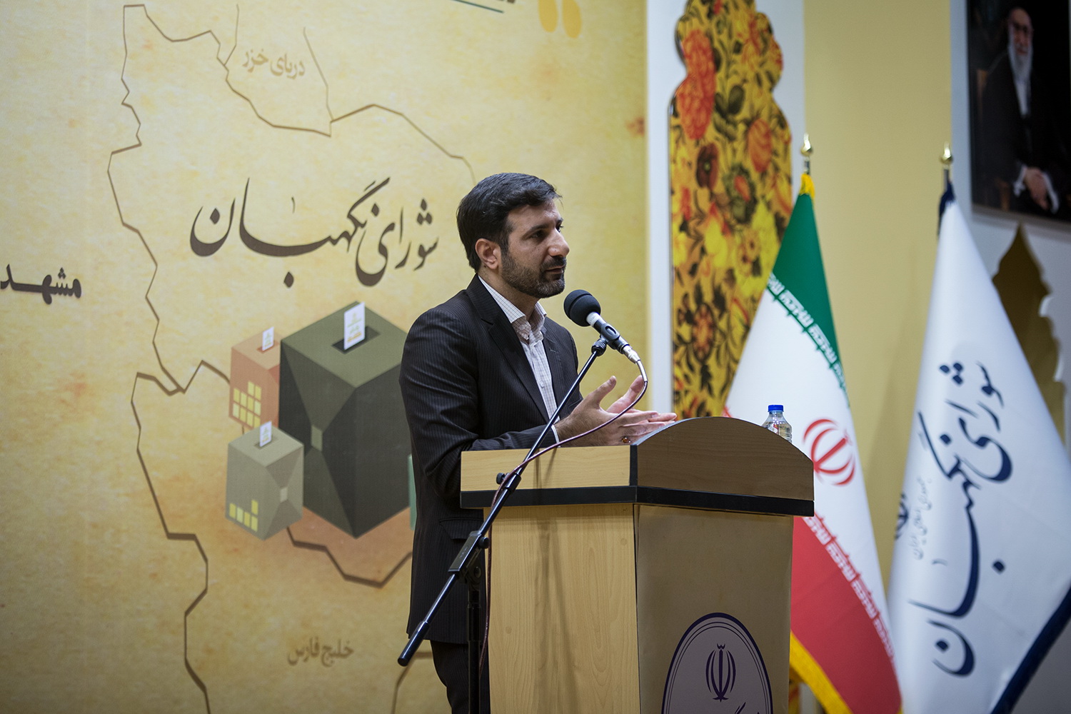 دکتر طحان نظیف: شورای نگهبان بیطرف و فراجناحی است/ ناظران هرگونه دخالت مجریان را با فوریت گزارش کنند دکتر طحان نظیف: شورای نگهبان بیطرف و فراجناحی است/ ناظران هرگونه دخالت مجریان را با فوریت گزارش کنند