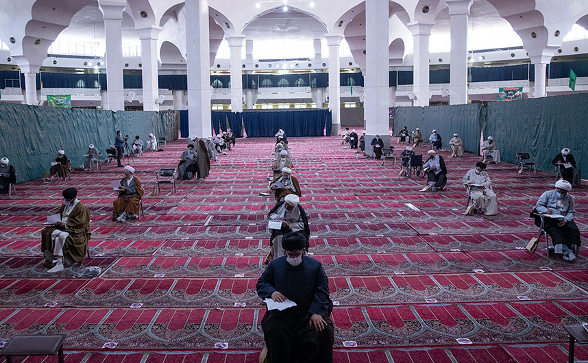 برگزاری آزمون اجتهاد خبرگان رهبری در قم برگزاری آزمون اجتهاد خبرگان رهبری در قم