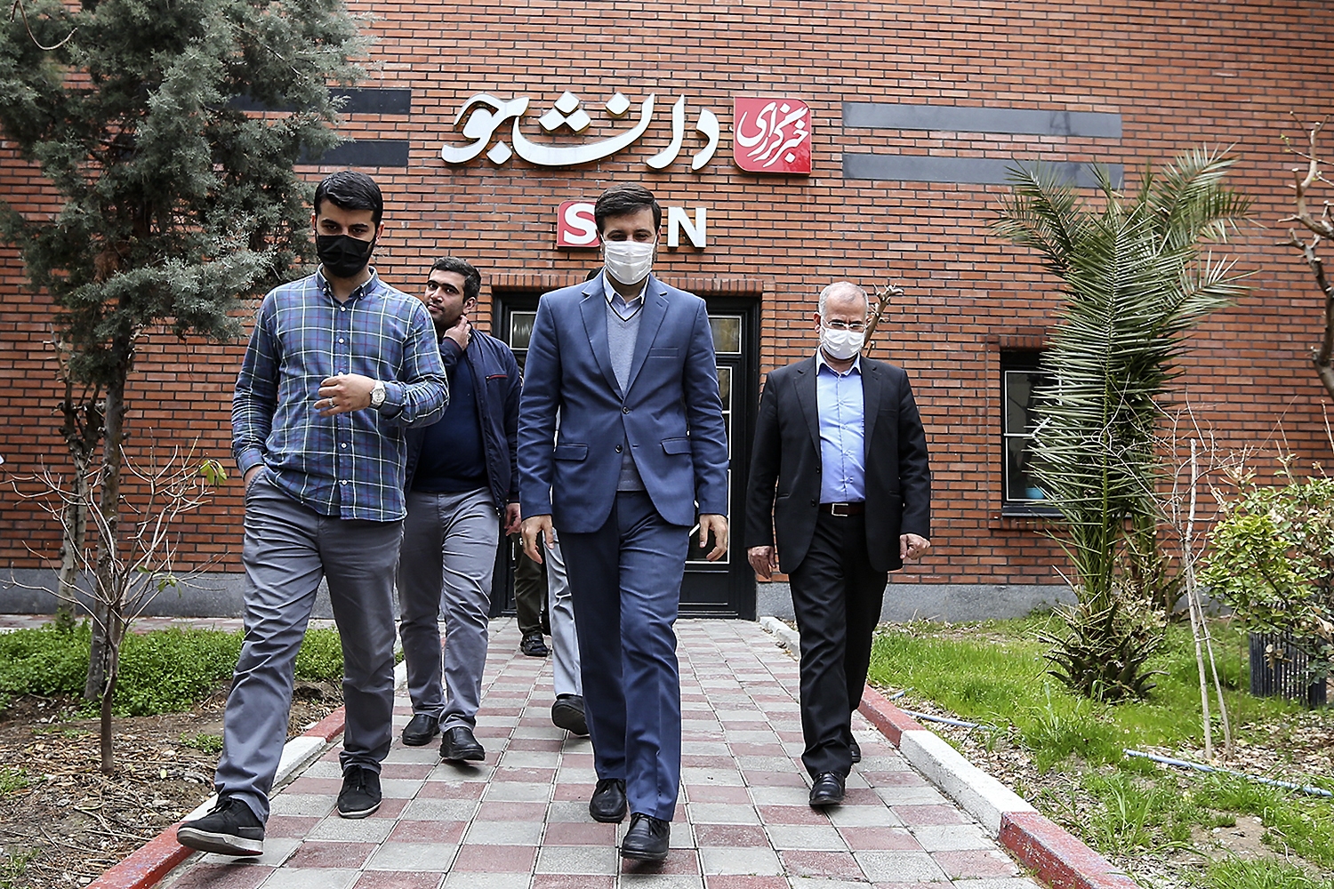 سخنگوی شورای نگهبان از خبرگزاری دانشجو بازدید کرد+ عکس