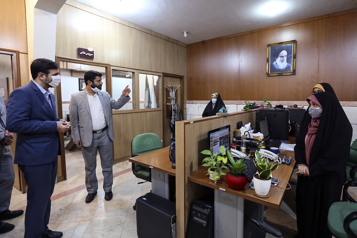 سخنگوی شورای نگهبان از خبرگزاری دانشجو بازدید کرد+ عکس