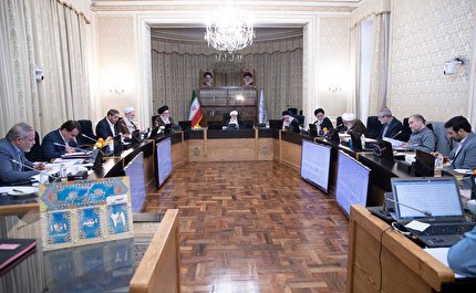 کار بررسی لایحه بودجه ۱۴۰۲ در شورای نگهبان همچنان ادامه دارد