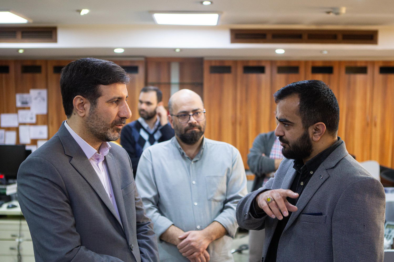 بازدید سخنگوی شورای نگهبان از خبرگزاری تسنیم و گفت‌وگو با خبرنگاران