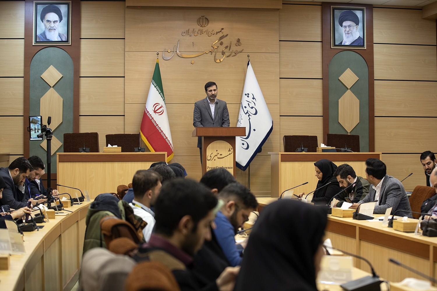 ۴۵ مصوبه مجلس در سال ۱۴۰۲ در شورای نگهبان بررسی شد/ مانند همه دوره‌ها گزارش‌ها و شکایات داشتیم، اما انتخابات در سلامت کامل برگزار شد