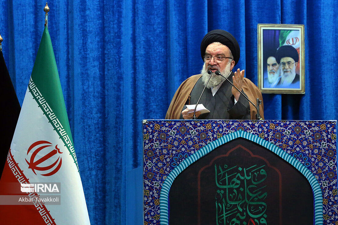 شکست آمریکا در اتحاد کشورها علیه ایران اسلامی نصرت الهی است