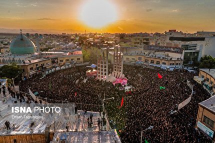 خداوند نور خود را تابنده‌تر می‌کند