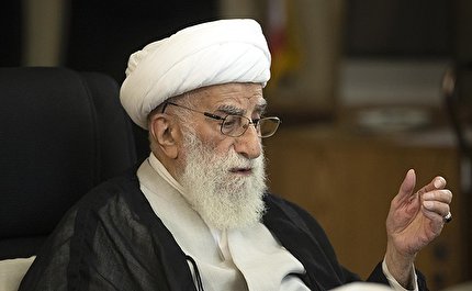 مساجد مهم‌ترین پایگاه‌های جهاد تبیین هستند/ توصیه آیت‌الله جنتی به دولتمردان