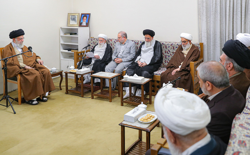 دیدار فقها و حقوقدانان شورای نگهبان با رهبر انقلاب دیدار فقها و حقوقدانان شورای نگهبان با رهبر انقلاب
