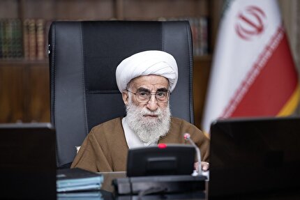 آیت‌الله جنتی: حل مشکلات معیشتی مردم، وظیفه مسئولان است/ سیره امام علی (ع) میزان سنجش حق‌مداری افراد و حکومت‌هاست