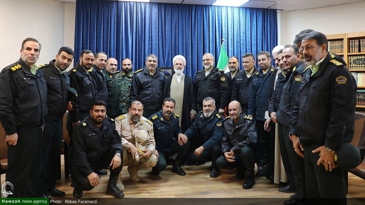 تقدیر ویژه آیتالله اعرافی از مجاهدتهای فرماندهان و نیروهای انتظامی تقدیر ویژه آیتالله اعرافی از مجاهدتهای فرماندهان و نیروهای انتظامی