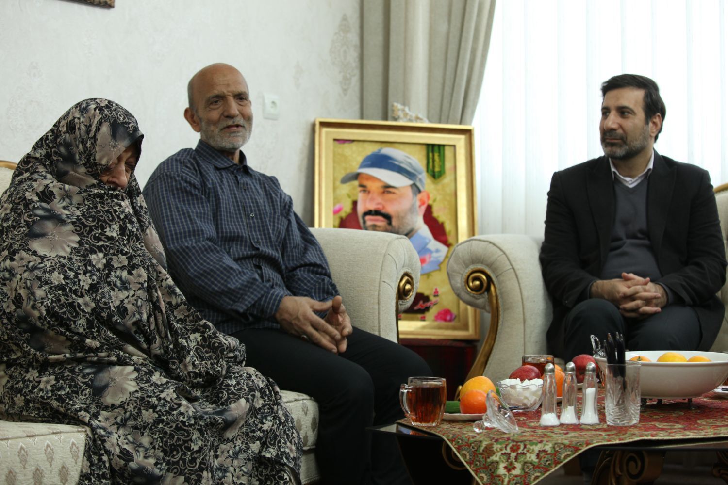 دیدار سخنگوی شورای نگهبان با شهید ناظر «علیرضا جلالیفر»؛ شهیدی که جلوهای از عشق و اخلاق علوی در میان ناظران انتخاباتی بود/ دکتر طحاننظیف: ملت ایران مسیر عزت را در وحدت و قوی شدن یافتهاند دیدار سخنگوی شورای نگهبان با شهید ناظر «علیرضا جلالیفر»؛ شهیدی که جلوهای از عشق و اخلاق علوی در میان ناظران انتخاباتی بود/ دکتر طحاننظیف: ملت ایران مسیر عزت را در وحدت و قوی شدن یافتهاند