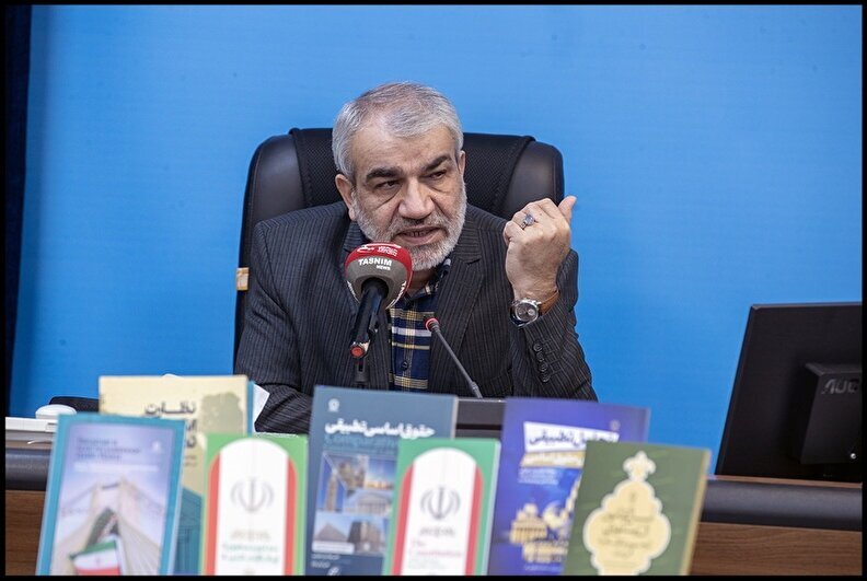 جدیدترین آثار پژوهشکده شورای نگهبان در حوزه بین&zwnj;الملل رونمایی شد/ دکتر کدخدایی: تبیین نظام سیاسی جمهوری اسلامی ایران باید توسعه یابد