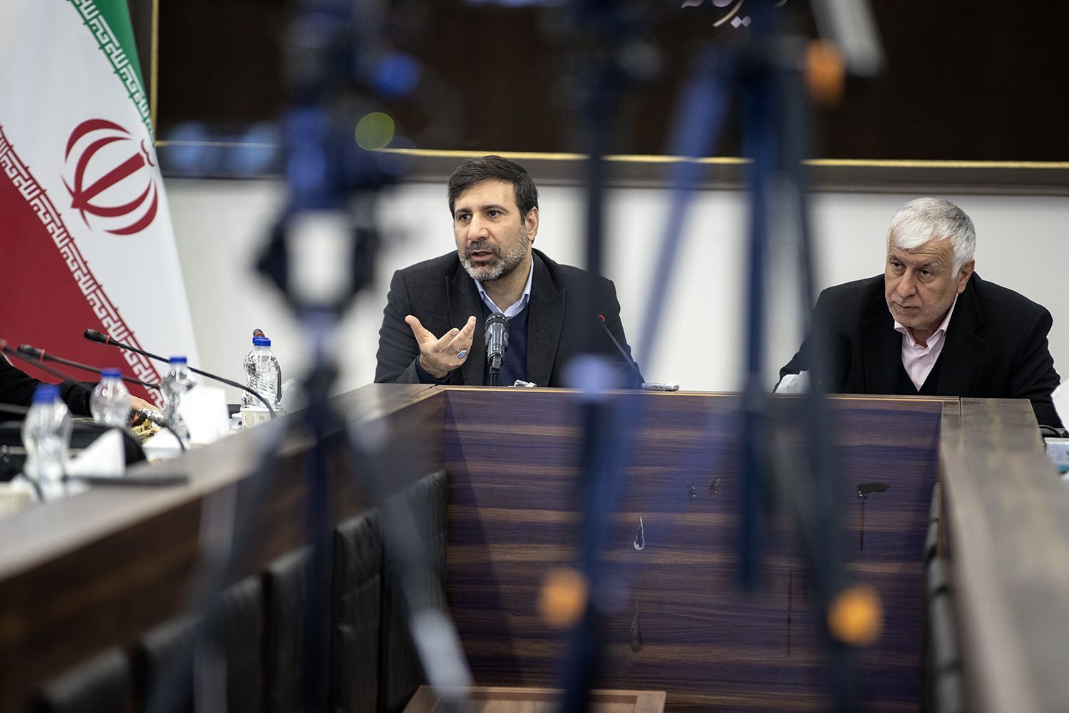 دکتر طحان&zwnj;نظیف: نیازمند قانونی جامع برای بررسی لایحه بودجه و تعیین حدود تغییرات آن در مجلس هستیم/ رویه&zwnj;ها و نظریات تفسیری شورای نگهبان منابعی دقیق و کارآمد هستند