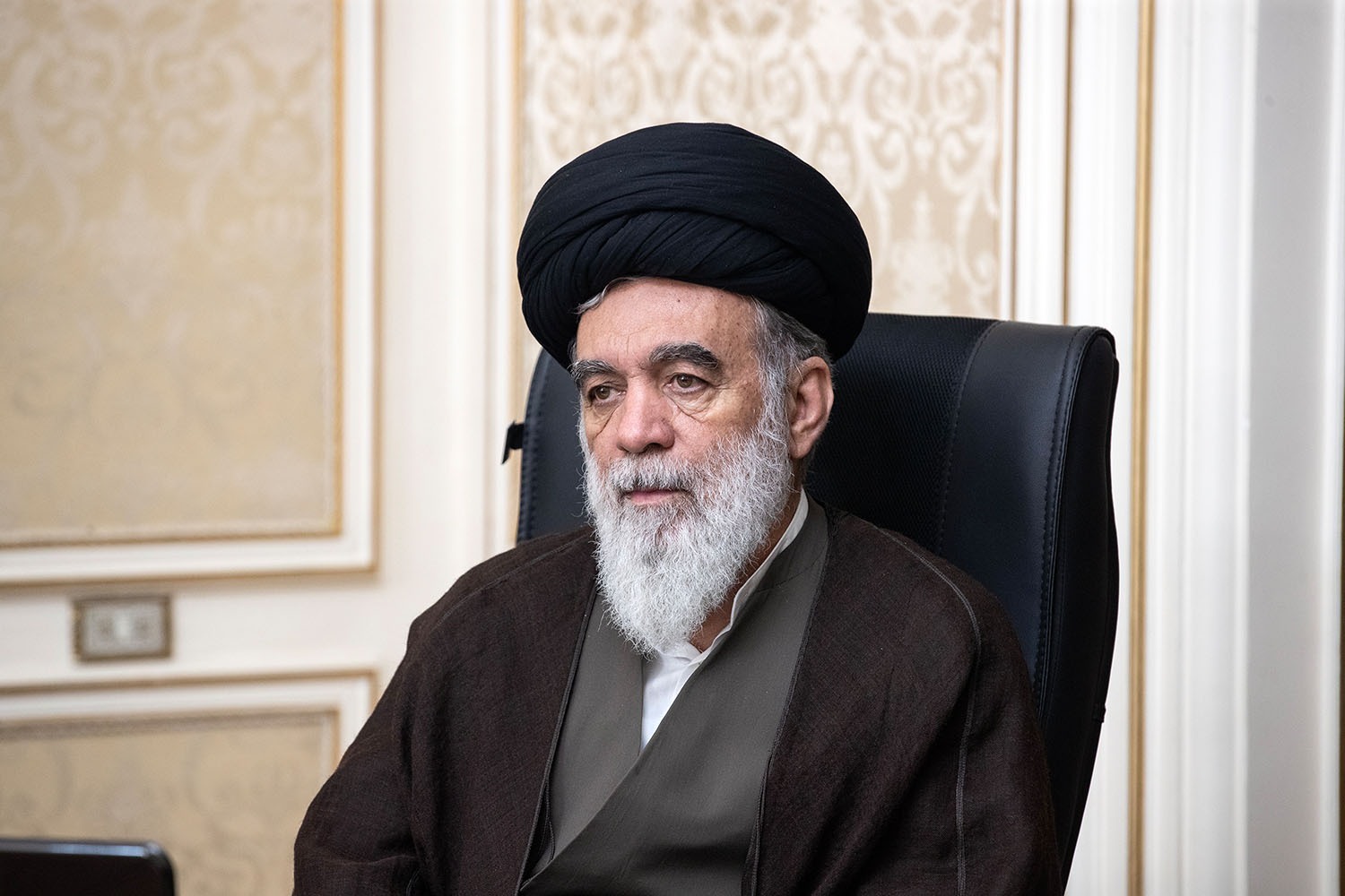 پیام آیت الله حسینی خراسانی در پی انتخاب سومین رهبر انقلاب پیام آیت الله حسینی خراسانی در پی انتخاب سومین رهبر انقلاب