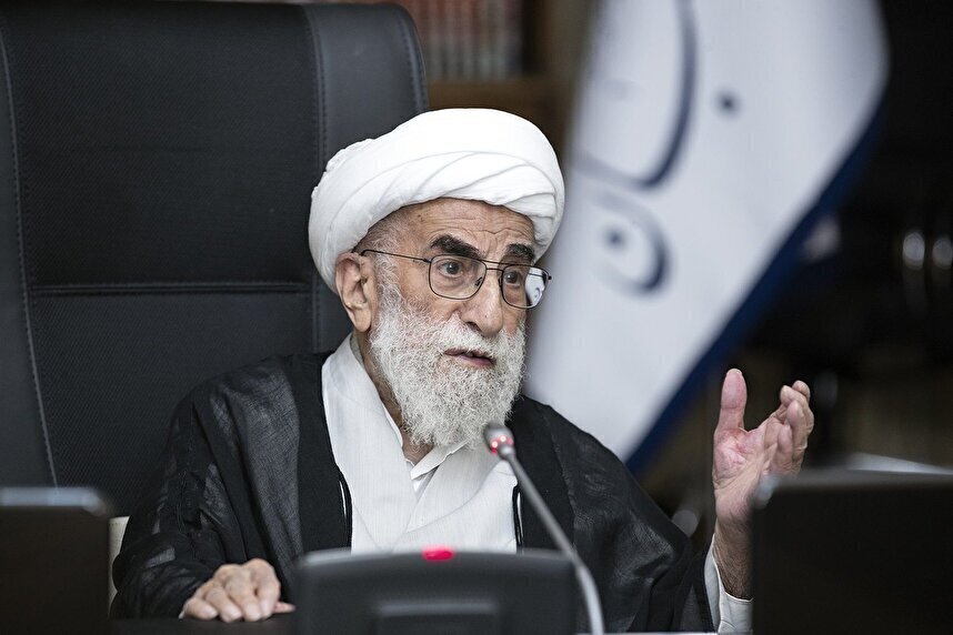 آیت‌الله جنتی: راهپیمایی اربعین زمینه‌ساز انسجام امت اسلام در برابر دشمنان خواهد بود/ وضعیت امروز غزه برخاسته از نگاه منفعت‌طلبانه غرب است