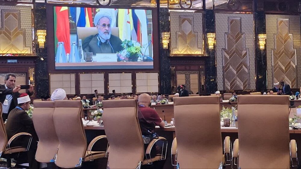 وحدت ادیان و مقاومت در برابر ظلم، دو وظیفه رهبران مذهبی است