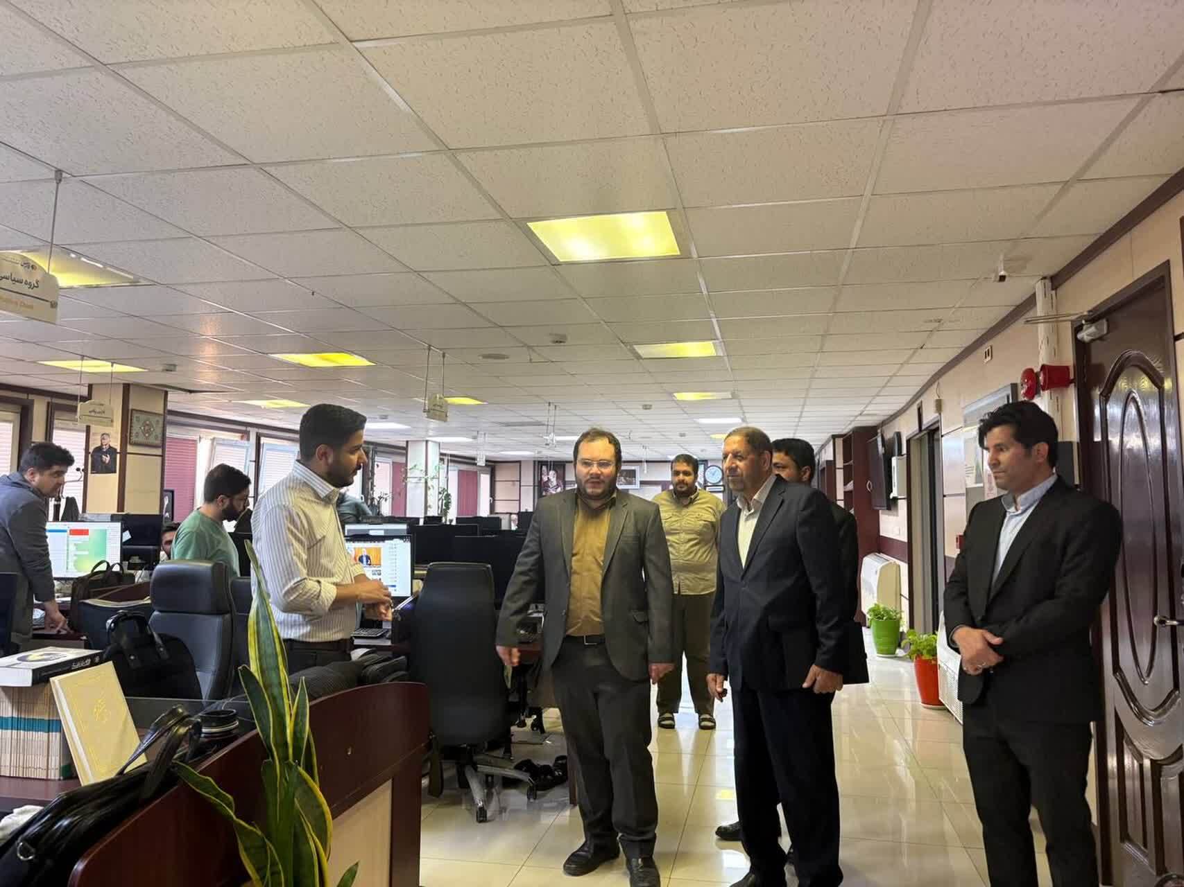 دکتر پروین از خبرگزاری فارس بازدید کرد