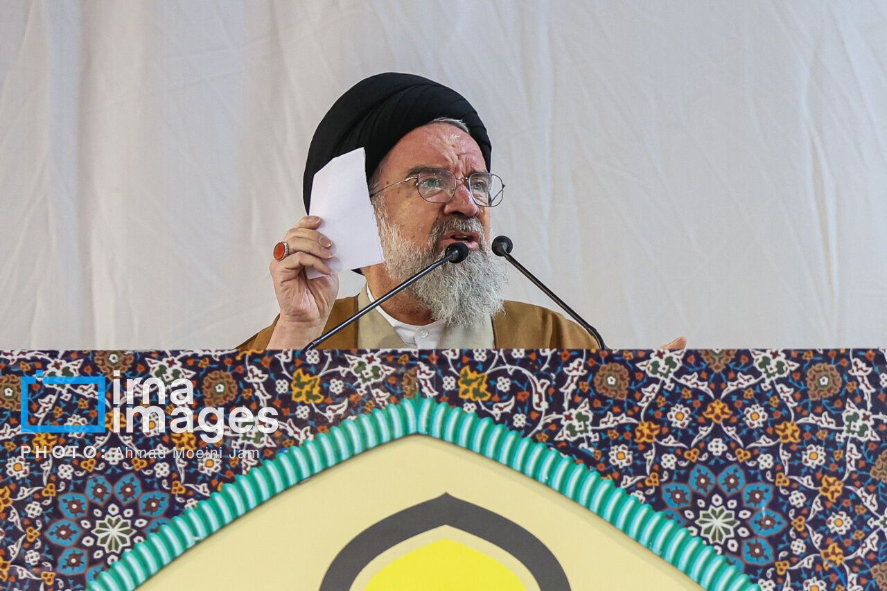 ادعای دوستی ترامپ با ملت ایران دروغی آشکار است ادعای دوستی ترامپ با ملت ایران دروغی آشکار است