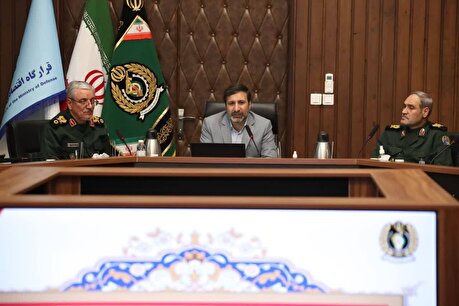 قانون اساسی بالاترین سند ملی برای دفاع از کشور است