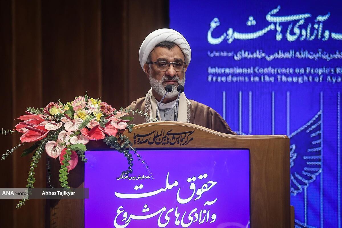 مردم‌سالاری دینی تجلی پیوند حق و آزادی در اندیشه رهبر معظم انقلاب است