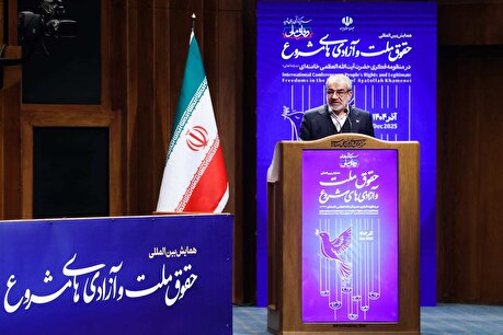 بازخوانی «آزادی» از نگاه رهبری برای خروج از خمودگی است