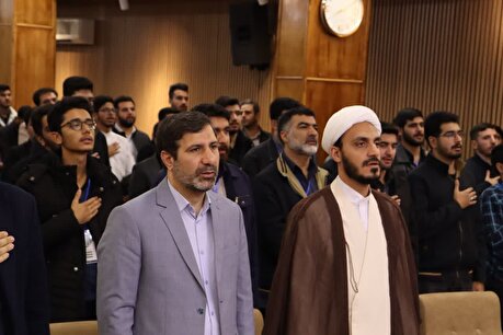 گزارش تصویری حضور دکتر طحان نظیف در جمع دانشجویان دوره پیشگامان رهایی بسیج‌دانشجویی