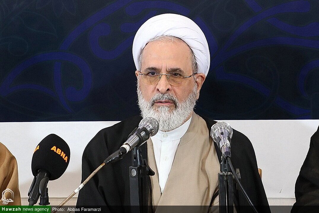 آیتالله یزدی (ره) مرد بزنگاههای تاریخی بود / نمونهای از غیرت دینی و حکمت عملی آیتالله یزدی (ره) مرد بزنگاههای تاریخی بود / نمونهای از غیرت دینی و حکمت عملی