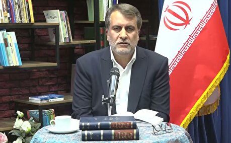 «مسئولیت‌پذیری» و «شفافیت» دو اقتضای نظام اداری صحیح در قانون اساسی است