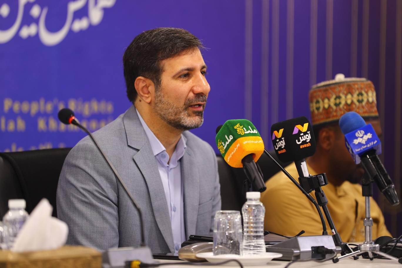 برگزاری جلسه ارائه مقالات علمی منتخب همایش بین‌المللی حقوق ملت و آزادی‌های مشروع در پژوهشکده شورای نگهبان/ دکتر طحان‌نظیف: اندیشه‌های رهبر معظم انقلاب در این حوزه‌ها نیازمند واکاوی و ارائه دقیق در مجامع علمی است