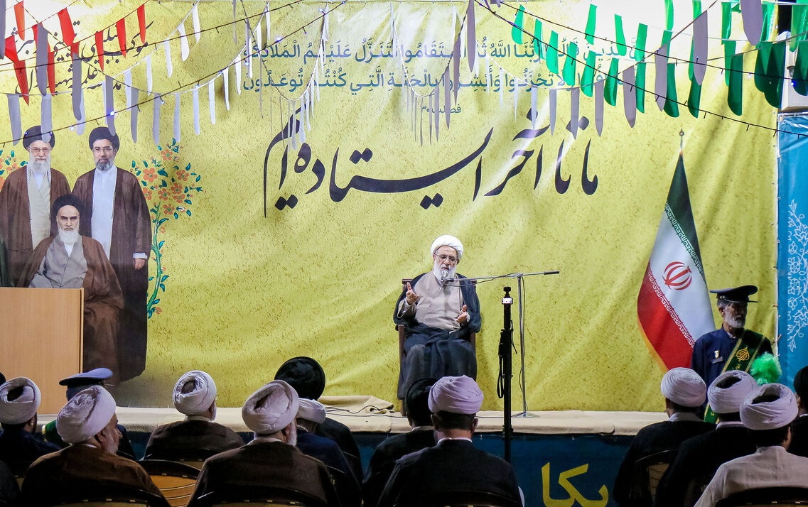 تحقق حکومت اسلامی آرزوی دیرینه دوستداران اهلبیت(ع) را محقق کرد تحقق حکومت اسلامی آرزوی دیرینه دوستداران اهلبیت(ع) را محقق کرد