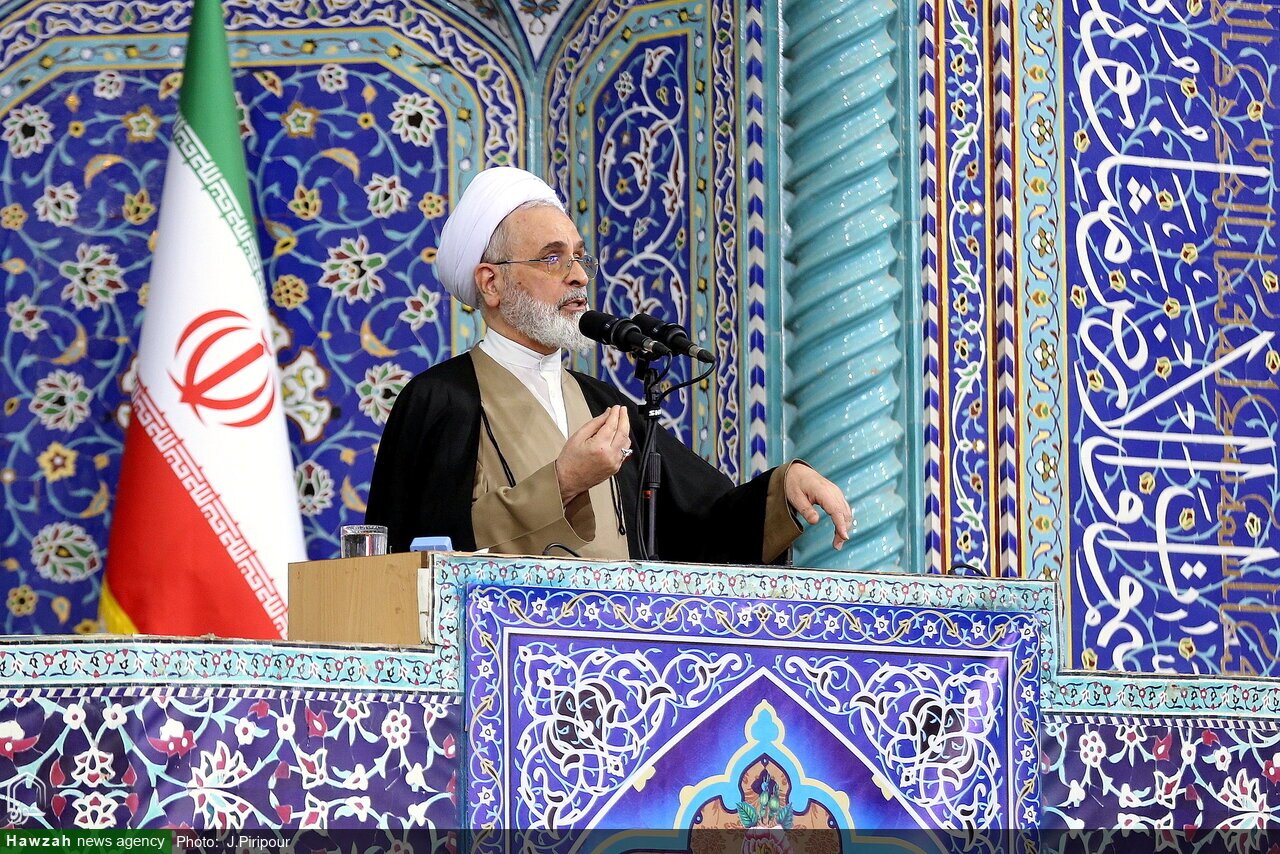 ۸ سیاست جدید ایران در مقابله با دشمنان / تا هر زمانی لازم باشد ملت ایران در میدان حضور دارد ۸ سیاست جدید ایران در مقابله با دشمنان / تا هر زمانی لازم باشد ملت ایران در میدان حضور دارد