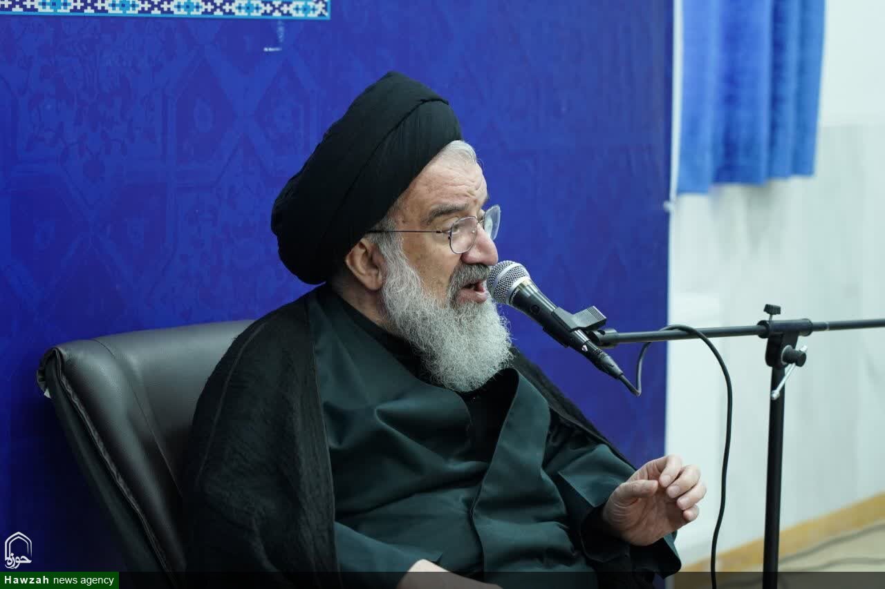 انتخاب رهبر در شرایط پیچیده از موفقیتهای بزرگ نظام بود انتخاب رهبر در شرایط پیچیده از موفقیتهای بزرگ نظام بود