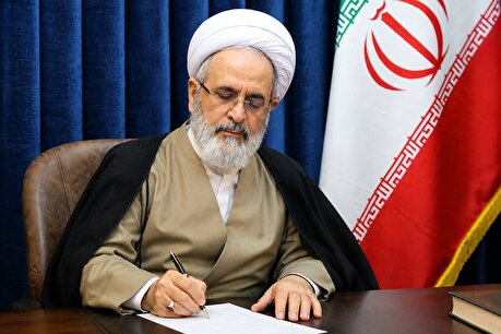 تقدیر آیت‌الله اعرافی از حضور مراجع تقلید، روحانیت به ویژه مردم تهران و قم در مراسم تشییع میلیونی رهبر شهید