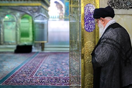 توئیت دکتر طحان‌نظیف به‌مناسبت تشییع و تدفین پیکر مطهر رهبرِ شهید در حرم رضوی
