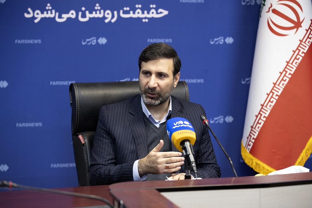 هر اقدامی که ما را مشغول خود کند، به نفع دشمن است هر اقدامی که ما را مشغول خود کند، به نفع دشمن است