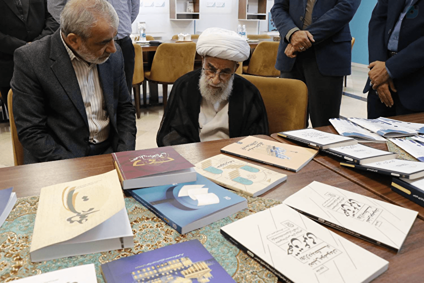 آیت‌الله جنتی از تازه‌ترین فعالیت‌ها و دستاورد‌های علمی پژوهشکده شورای نگهبان بازدید کرد