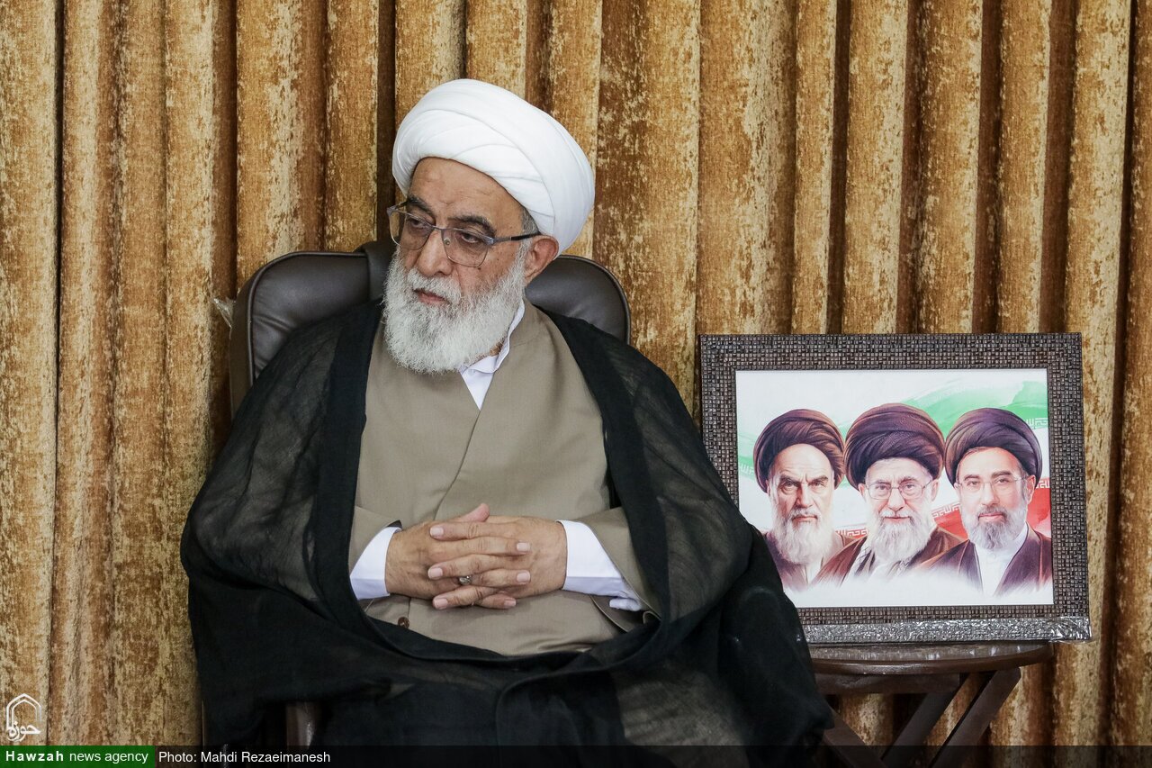 ️آیتالله العظمی شبیریزنجانی از نوادر روزگار بودند ️آیتالله العظمی شبیریزنجانی از نوادر روزگار بودند