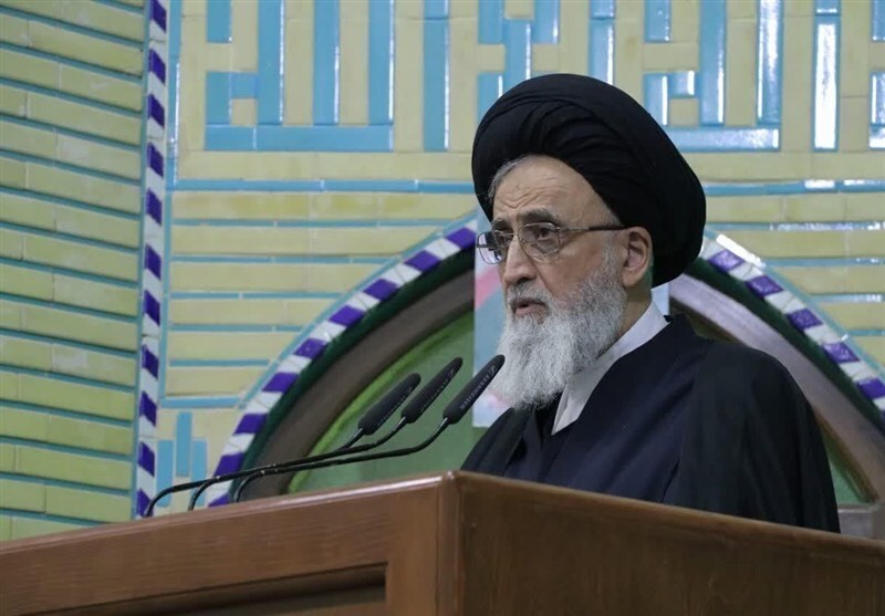 نباید با طرح نگرانی از جنگ آیندهای تاریک برای مردم ترسیم کرد / وحدت و انسجام ضرورت امروز جهان اسلام است نباید با طرح نگرانی از جنگ آیندهای تاریک برای مردم ترسیم کرد / وحدت و انسجام ضرورت امروز جهان اسلام است