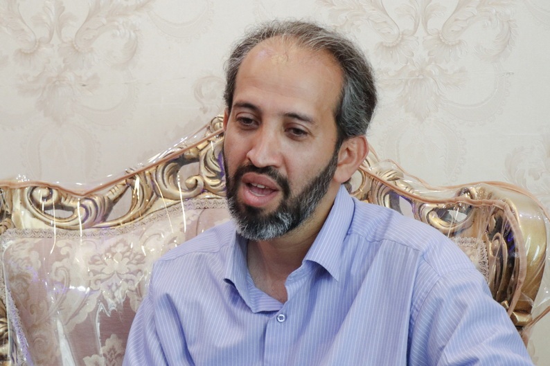 دکتر طحان نظیف: شناساندن شهدا حق اجتماعی نسلهای آینده است دکتر طحان نظیف: شناساندن شهدا حق اجتماعی نسلهای آینده است