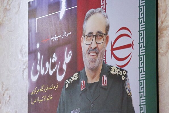گزارش تصویری دیدار دکتر طحان نظیف و جمعی از پژوهشگران حقوقی با خانواده سپهبد شهید شادمانی
