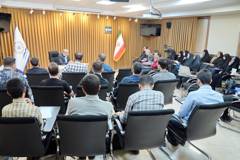 تاکید دکتر کدخدایی بر ضرورت تحول بنیادین در نظام قانونگذاری مبتنی بر منظومه فکری رهبر شهید تاکید دکتر کدخدایی بر ضرورت تحول بنیادین در نظام قانونگذاری مبتنی بر منظومه فکری رهبر شهید