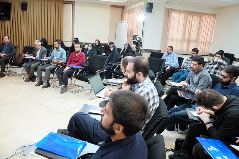 تاکید دکتر کدخدایی بر ضرورت تحول بنیادین در نظام قانونگذاری مبتنی بر منظومه فکری رهبر شهید تاکید دکتر کدخدایی بر ضرورت تحول بنیادین در نظام قانونگذاری مبتنی بر منظومه فکری رهبر شهید