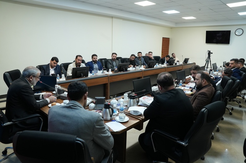 دکتر کدخدایی: جمهوری اسلامی ایران نظامی مبتنی بر پایههای دینی و حمایت، حضور و مشارکت جدی مردم است دکتر کدخدایی: جمهوری اسلامی ایران نظامی مبتنی بر پایههای دینی و حمایت، حضور و مشارکت جدی مردم است
