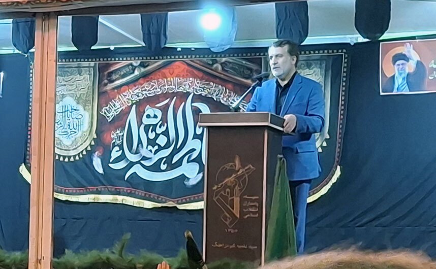 دکتر مولابیگی: نفی سلطه‌جویی و سلطه‌پذیری حاکم بر سیاست‌های ایران است/ آمریکا، ایران قوی و مردم را یک مانع بزرگ در برابر خود می‌بیند/ امید و توکل به خدا یعنی فعالانه به جنگ مشکلات برویم